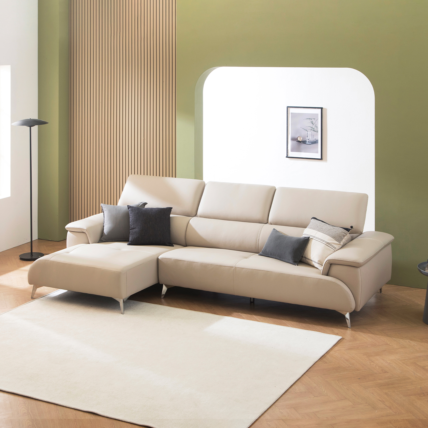 헤르짐머 르포엠 4인 카우치형 이태리 천연면피 가죽 소파