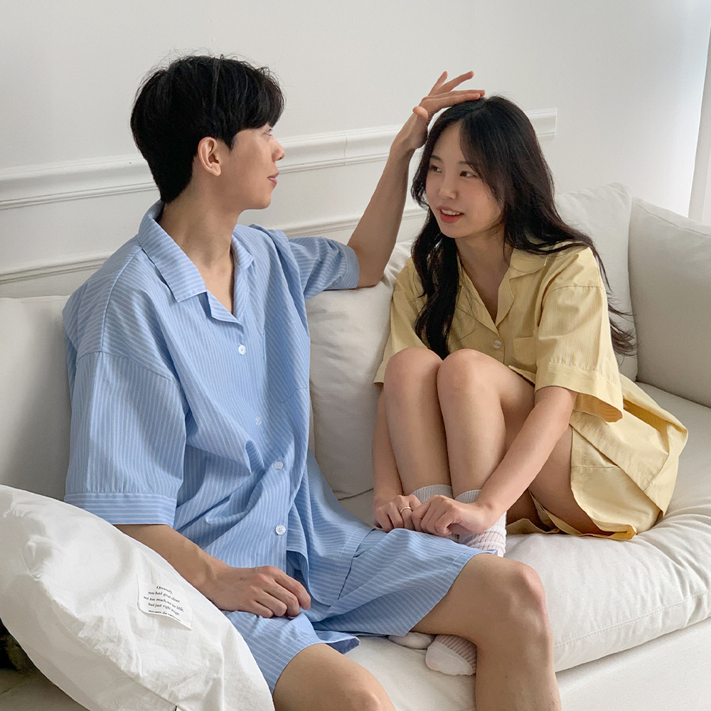 [파우치증정] 멜팅 스트라이프 반팔 커플파자마 남녀공용 잠옷세트 2color - 상품 이미지