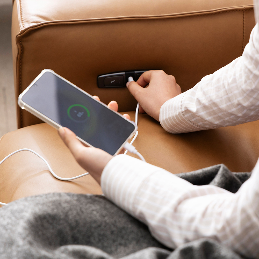 [NEW COLOR] 헤르짐머 메이븐 전동 리클라이너 슬라이드 모션 베드 천연 가죽 소파 스툴미포함, 아이보리, 6인용