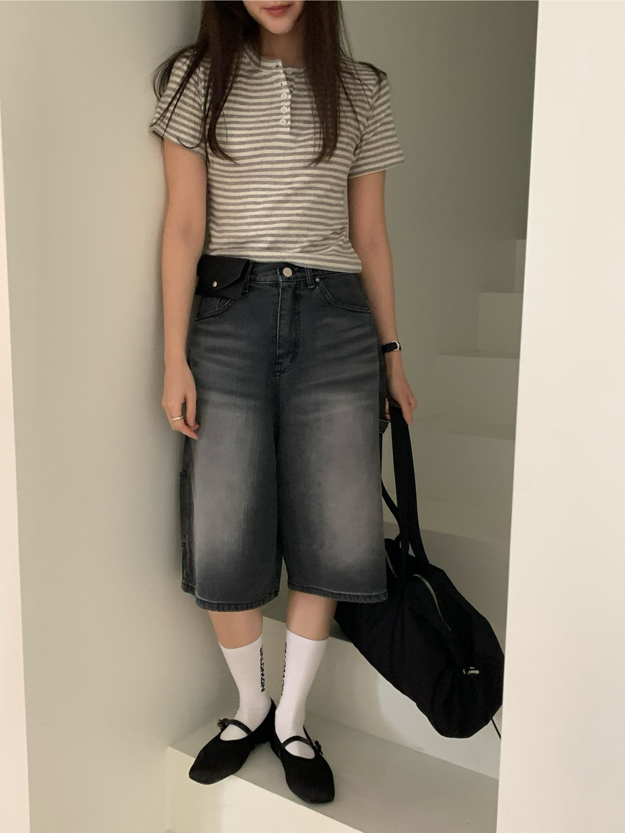 오버무드 여름 카펜터 흑청 중청 데님 청 와이드 5부 7부 버뮤다 데님 팬츠 2color - 상세 이미지 2