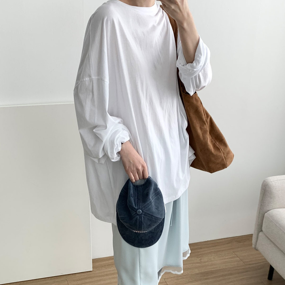 아웃핏 마고티 말라핏 루즈핏 절개 무지티 (2c) - 상품 이미지