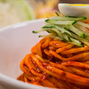 보영만두 쫄면 2인분 캠핑 택배 음식 비빔 면 요리 맛있게 먹은 솔직 후기 - 상품 이미지 4