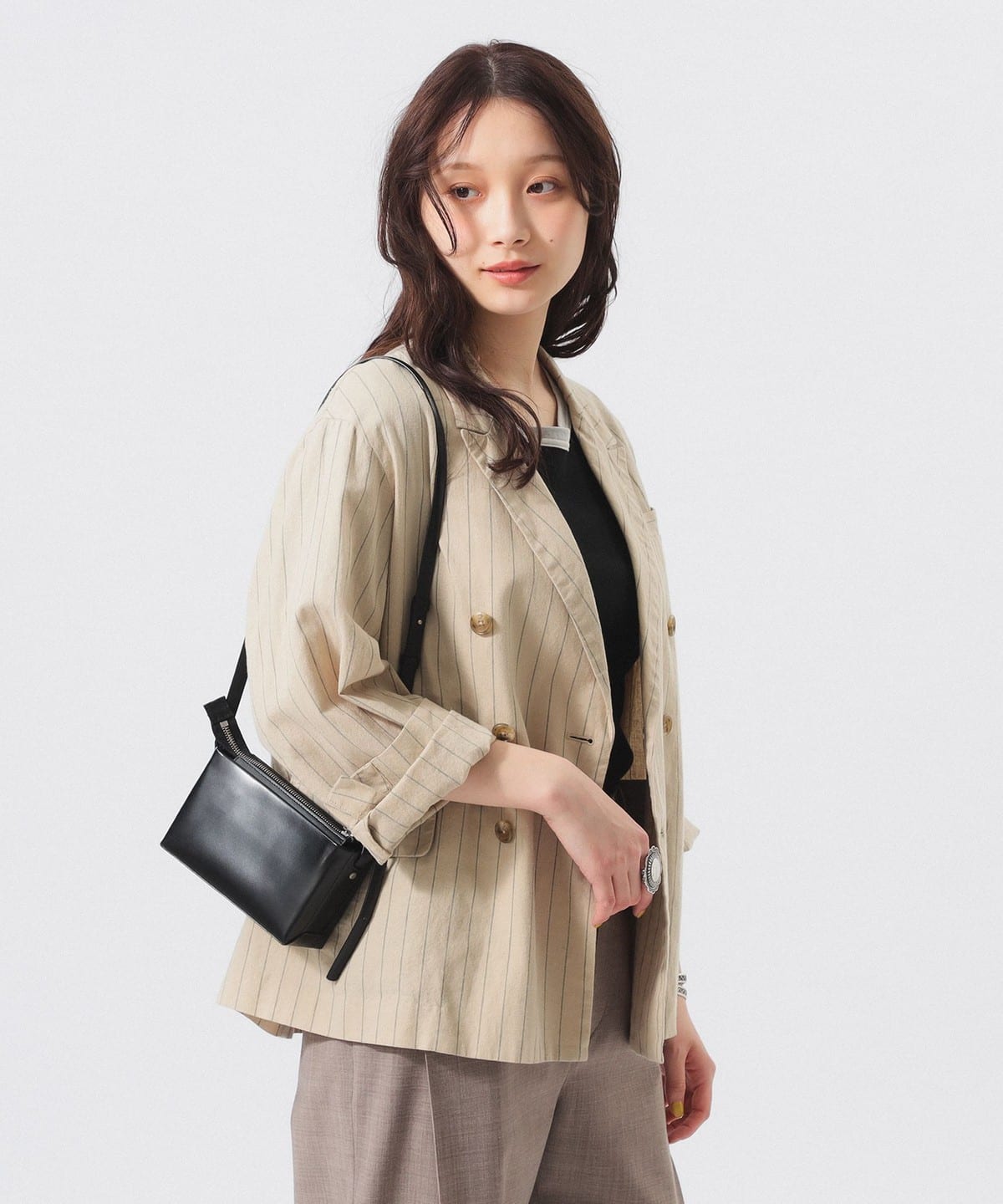 빔즈 보이 스트라이프 더블 재킷 베이지