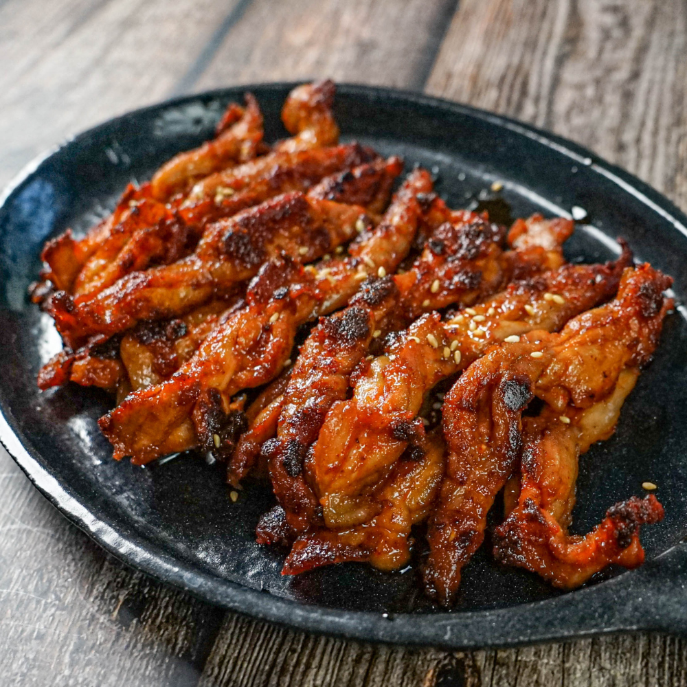 고기소녀 순살 닭목살 구이 250g 특수부위 양념 소금 세세리 - 상품 이미지