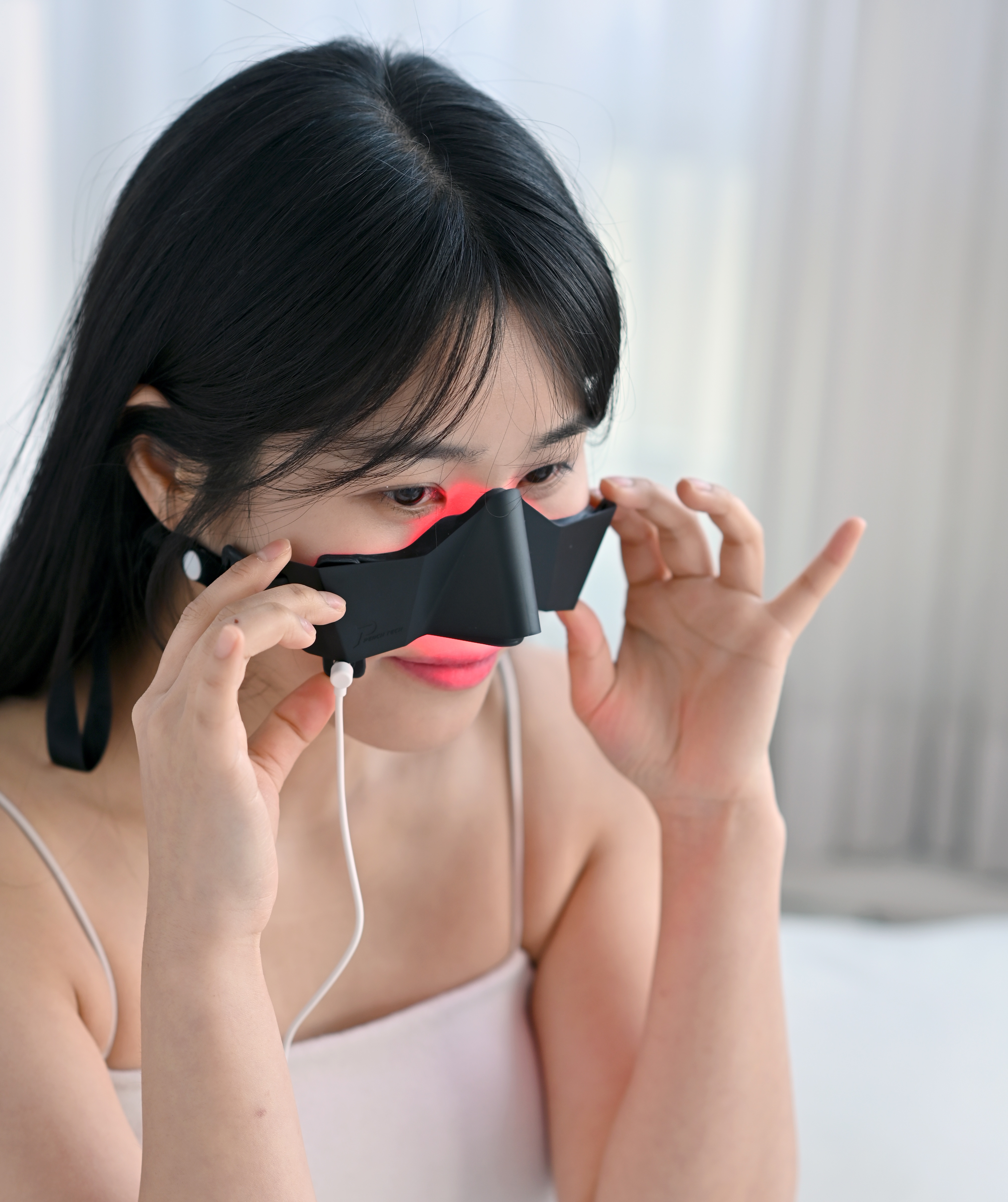노즈핏 코온테라피 비강 부비동 전용 적외선 마스크 찜질기 - 상품 이미지