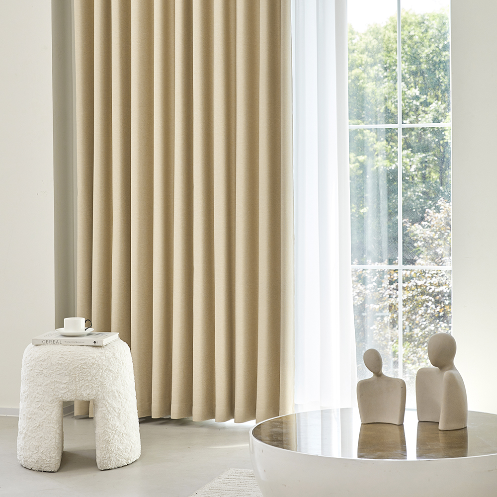 사라하우스 4세대 고밀도 빛차단 형상기억 3중직 거실 안방 암막커튼 140cm