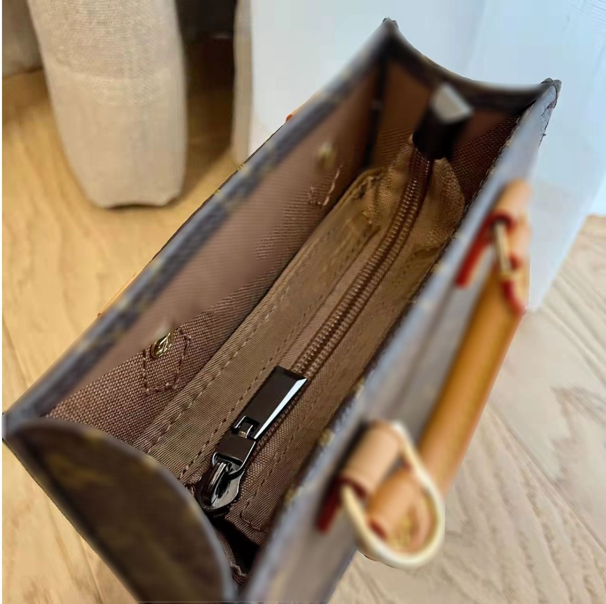 미두  루이비통 삭 플라BB 이너백  쁘띠 삭 플라 호환 이너백 방수형 나일론 백인백 지퍼 형