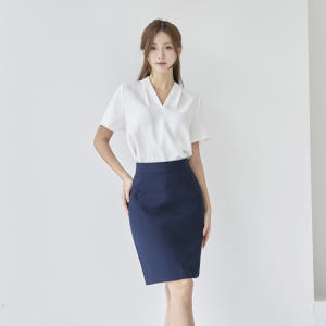 브이넥블라우스 루즈핏블라우스 V넥블라우스 [차르르] 착용 후기 | 사이즈/핏 총정리 - 상품 이미지 2