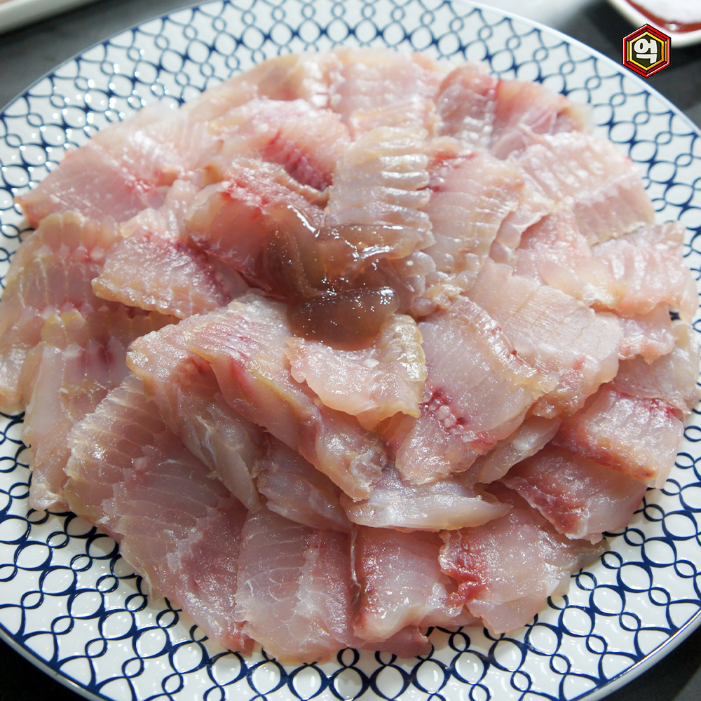 [억수로상회] 거의 삭히지 않은 싱싱한 목포 홍어(국내산) 500g - 상세 이미지 3