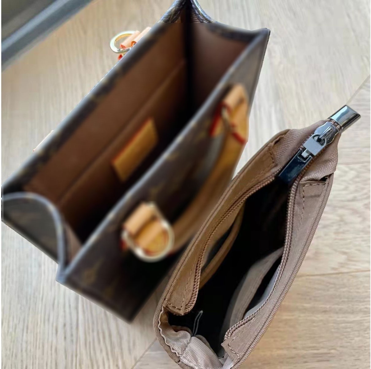 미두  루이비통 삭 플라BB 이너백  쁘띠 삭 플라 호환 이너백 방수형 나일론 백인백 지퍼 형