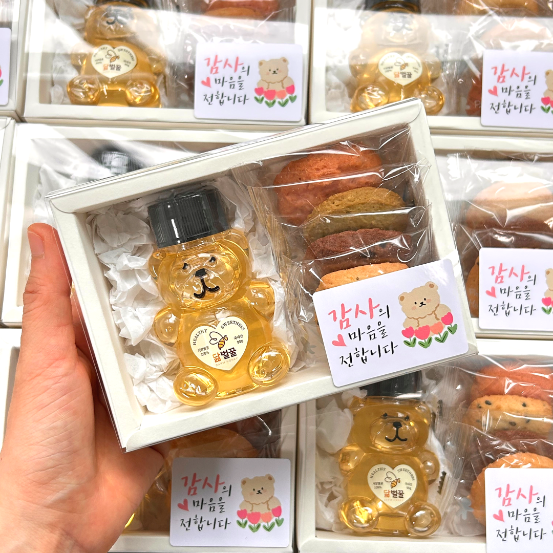 센스있는 결혼답례품 퇴사답례품 결혼식 웨딩 꿀+쿠키 간식선물 회사 연말 곰돌이 답례선물세트 - 상품 이미지