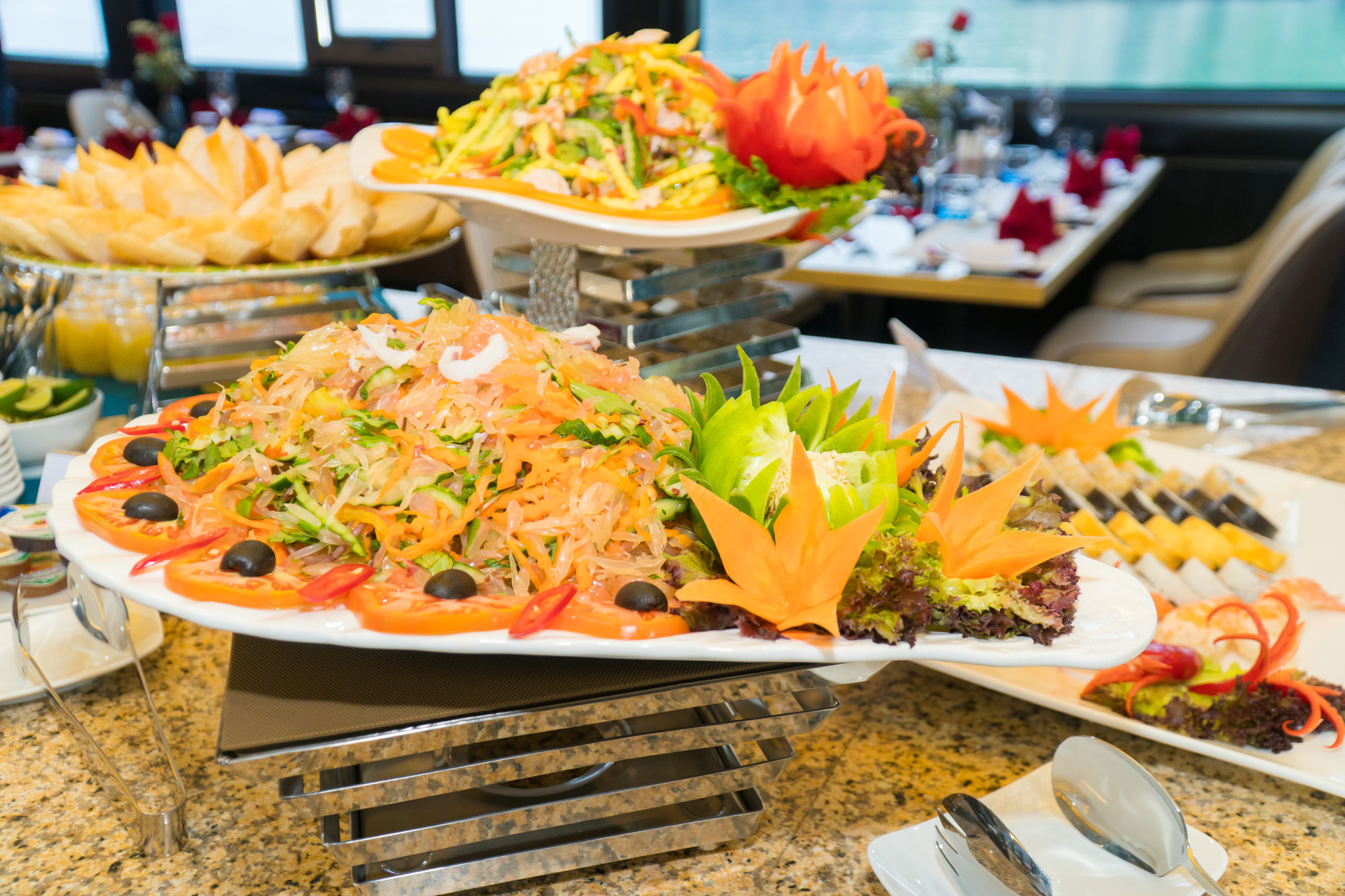 하노이 럭셔리 라카스타 하롱베이 크루즈 투어 (호텔픽업 선셋파티 뷔페식사)