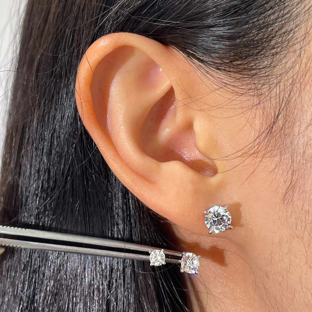 1캐럿 천연 다이아 4프롱 베이직 스터드 침 귀걸이 (우신,GIA 감정서) - 상세 이미지 4