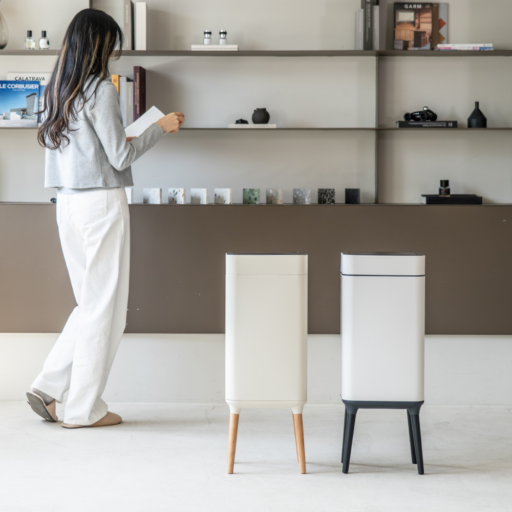 단독컬러/자동센서 오존살균 슬릿형 쓰레기통26L 종량제호환 저소음 화이트