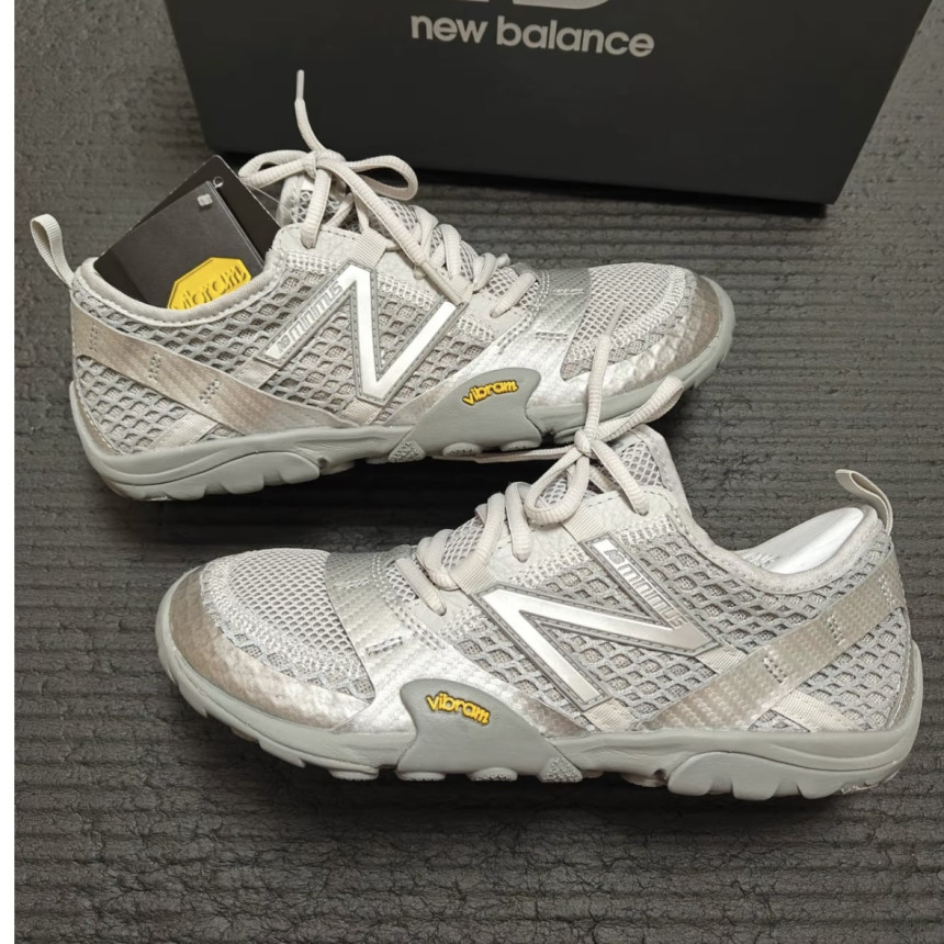 뉴발란스 미니머스 MT10O 슬레이트 그레이 실버 메탈릭 MT10OAB