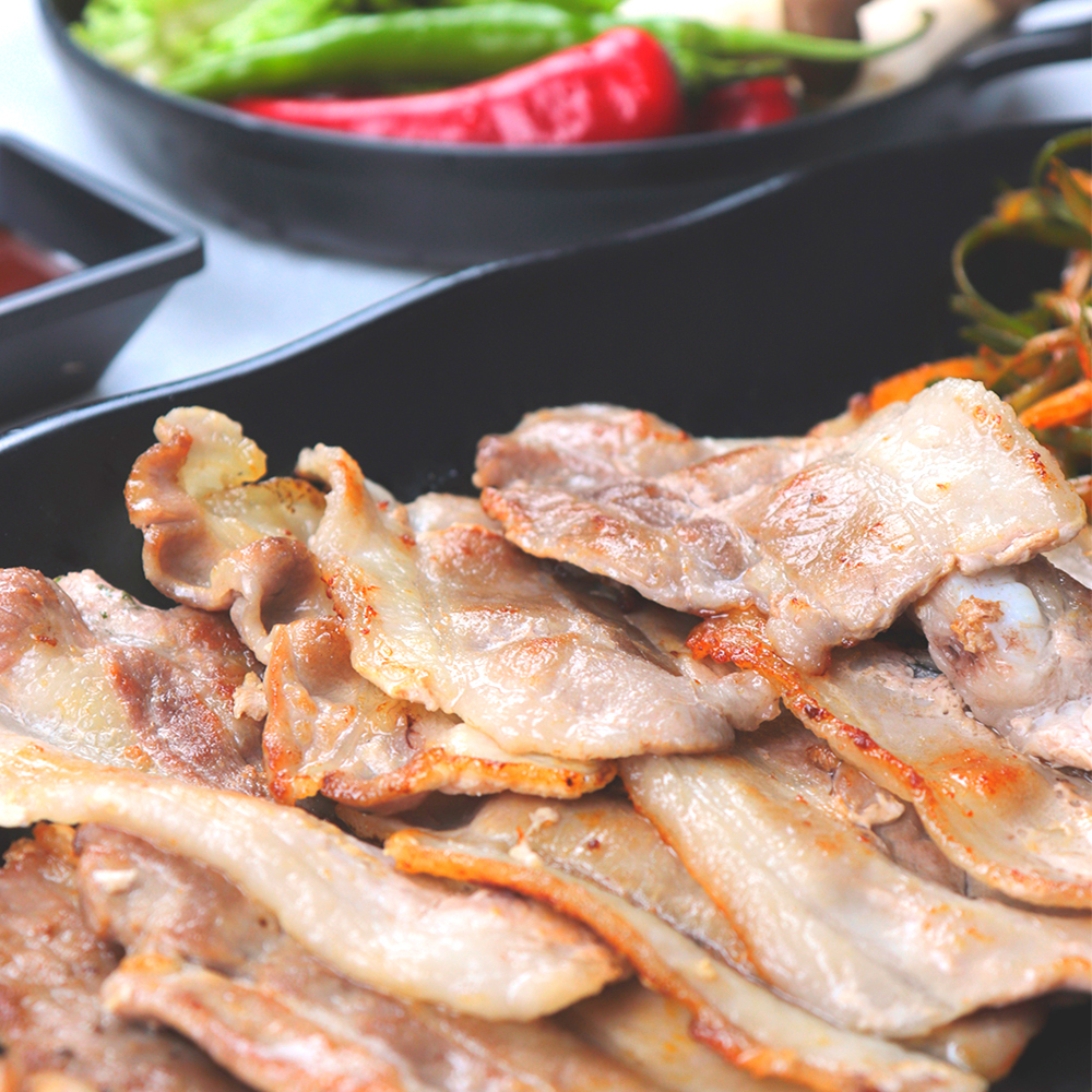 [캠핑 폭탄가]국내산 한돈 냉동 대패삼겹살 500g/ 냉삼 캠핑요리 삼겹살 - 상세 이미지 2