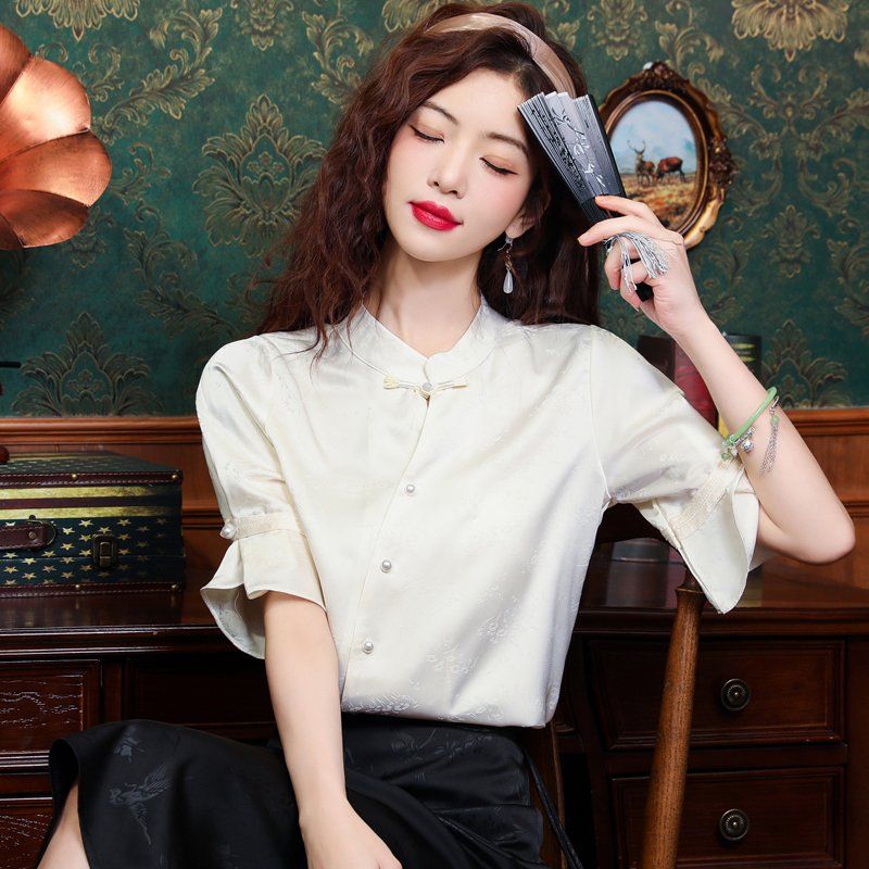 봄 여름 차이나카라 퍼프소매 블라우스 매듭단추 자카드 정장룩 오피스룩 데일리룩 아이보리 - 상세 이미지 2