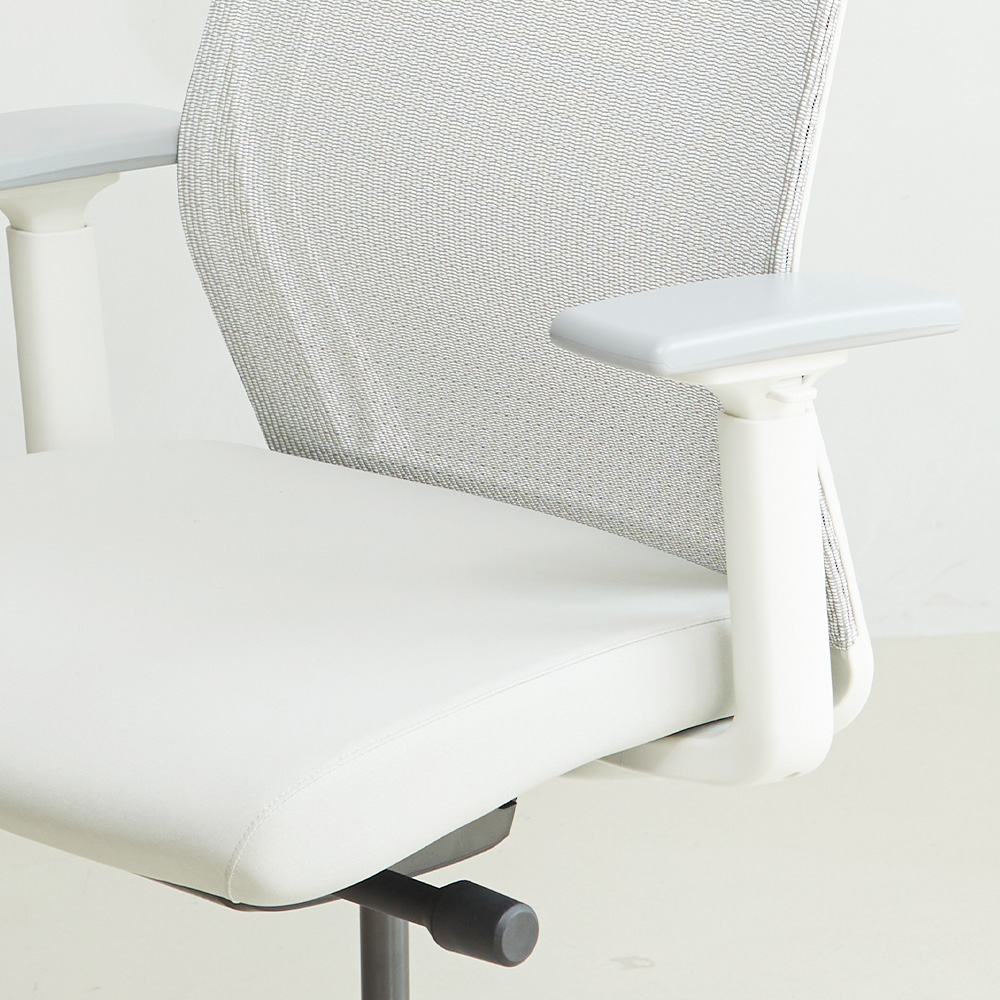 사이즈오브체어 베이직 3size S/M/L 사무용 컴퓨터 사무실 메쉬 의자