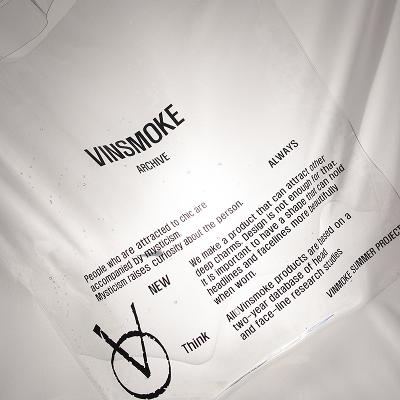 VINSMOKE PVC SHOPPER BAG 투명 손잡이 비닐 쇼핑백 - 메인 이미지