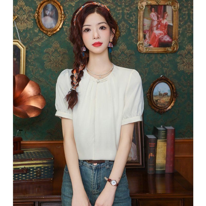 봄 여름 여성 스트레이트핏 빅사이즈 핀턱 버튼넥 라운드넥 블라우스 아이보리 - 상세 이미지 3