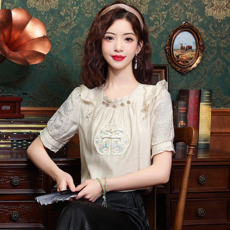 봄 여름 여성 스트레이트핏 고급 자수 프릴 보석넥 블라우스 빅사이즈 아이보리 - 상품 이미지