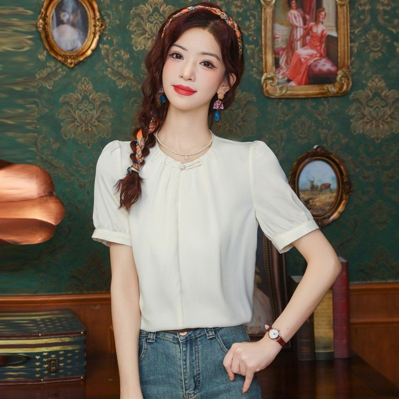봄 여름 여성 스트레이트핏 빅사이즈 핀턱 버튼넥 라운드넥 블라우스 아이보리 - 상세 이미지 2