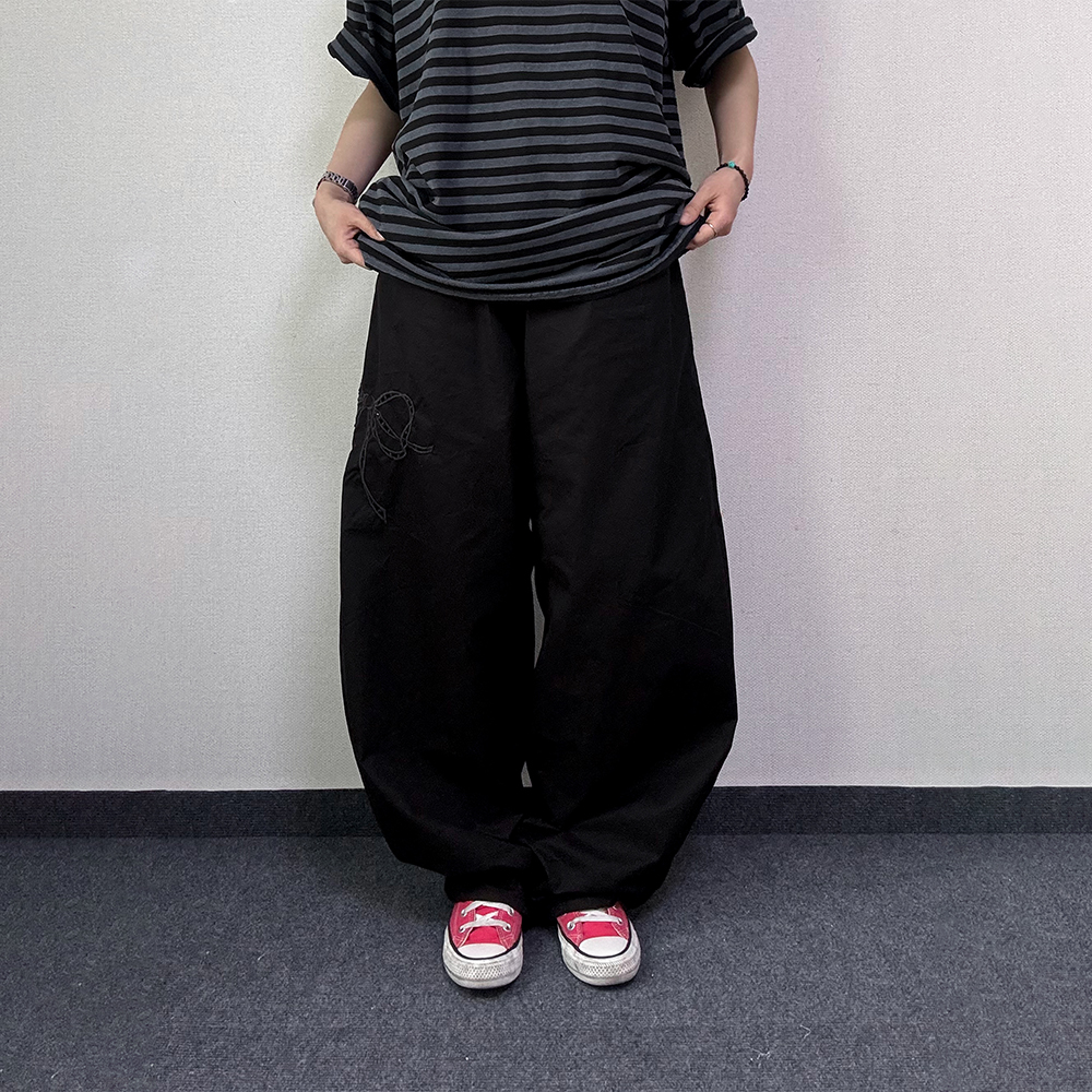 리븐 바이오 펀칭 롱 와이드 팬츠 [2Color] - 상품 이미지