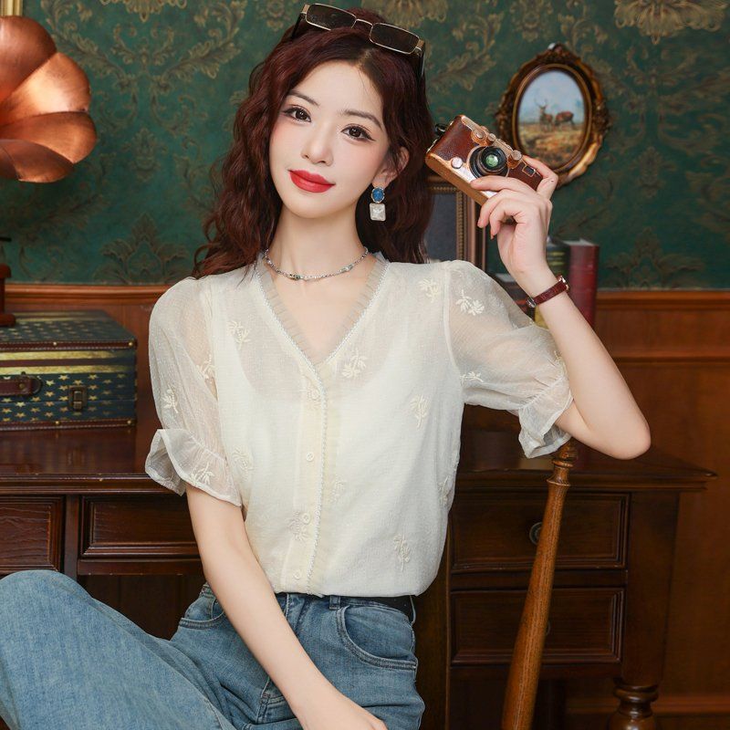 봄 여름 여성 스트레이트핏 브이넥 프릴 시스루 반팔 블라우스 빅사이즈 아이보리 - 상세 이미지 5