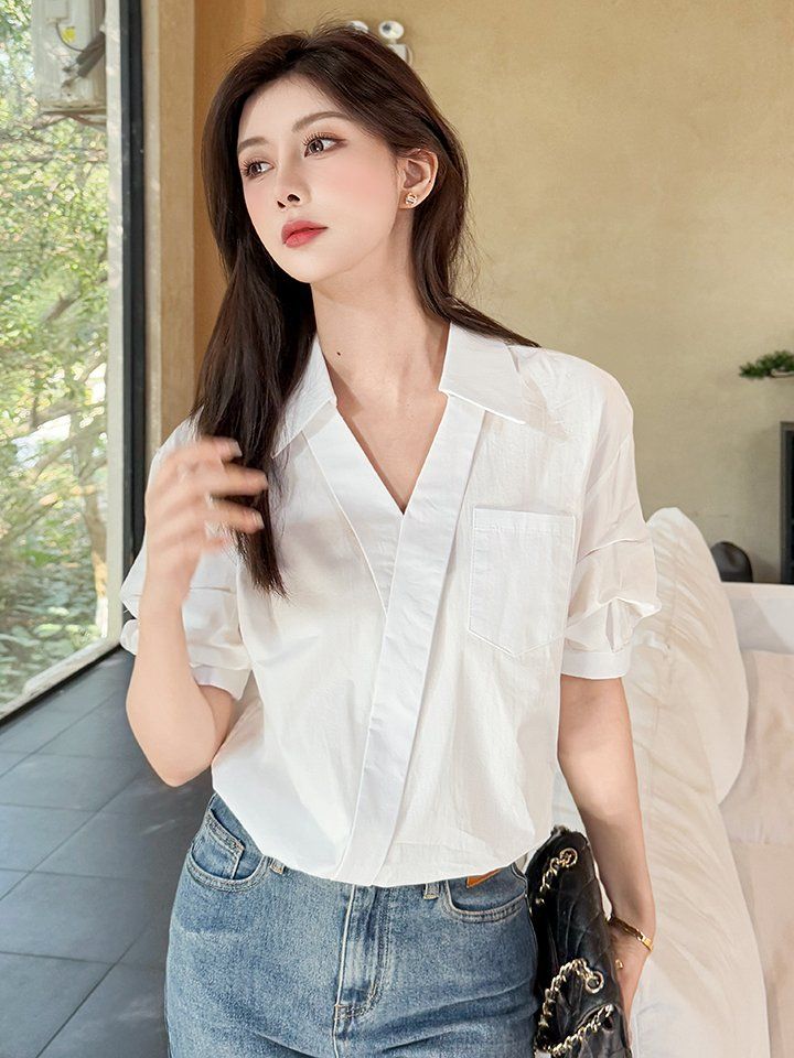 봄 여름 여성 스트레이트핏 브이넥 랩스타일 포켓 반팔셔츠 블라우스 캐주얼룩 화이트 - 상세 이미지 2