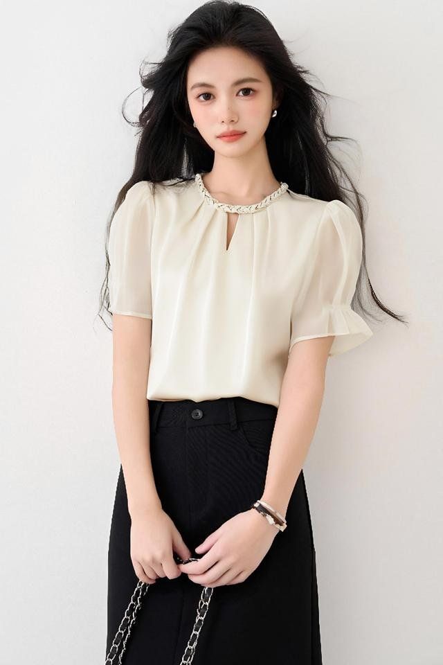 봄 여름 여성 스트레이트핏 라운드넥 진주넥 핀턱 시스루소매 반팔 블라우스 빅사이즈 아이보리 - 상세 이미지 4