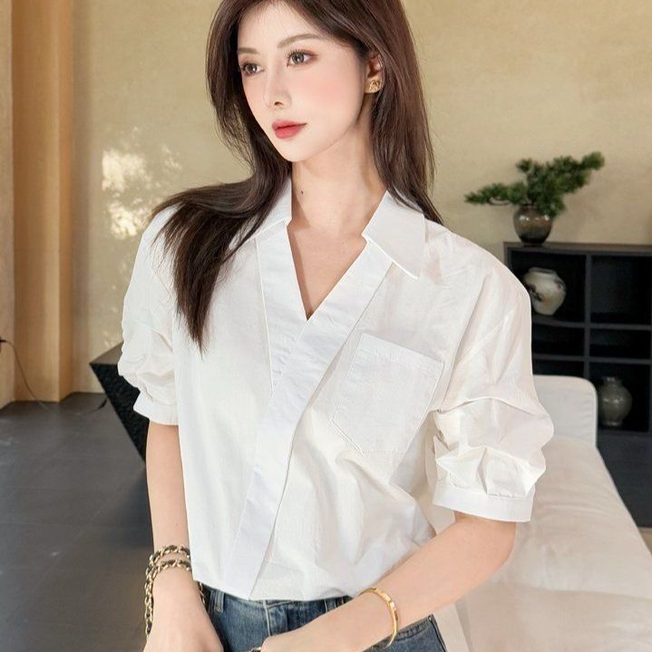 봄 여름 여성 스트레이트핏 브이넥 랩스타일 포켓 반팔셔츠 블라우스 캐주얼룩 화이트 - 메인 이미지