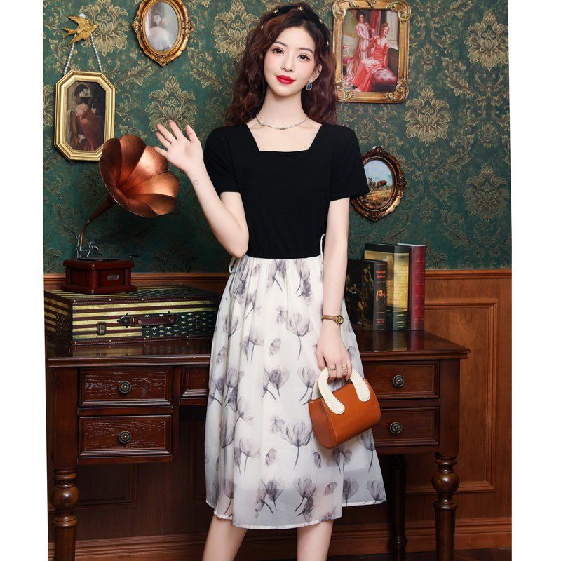봄 여름 여성 A라인 스퀘어넥 플라워프린트 배색 반팔 롱원피스 우아한 데일리룩 블랙 - 상세 이미지 5