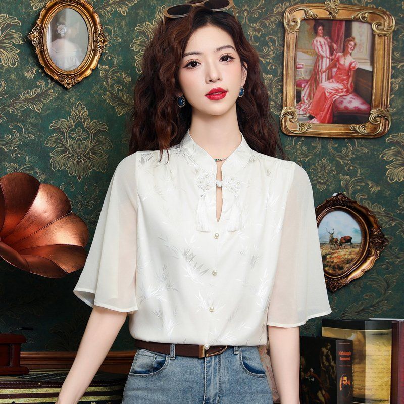 봄 여름 여성 스트레이트핏 5부소매 스탠드칼라 나비매듭 태슬 블라우스 빅사이즈 아이보리 - 상세 이미지 4