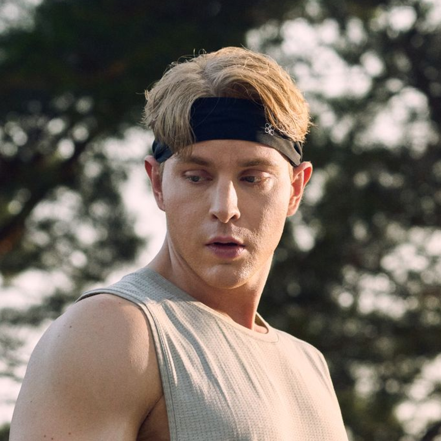 헤어밴드 남자 스포츠 머리띠 운동 헬스 러닝 땀 흡수 여자 넓은 헤드 요가밴드 무지 1+1 제품 이미지