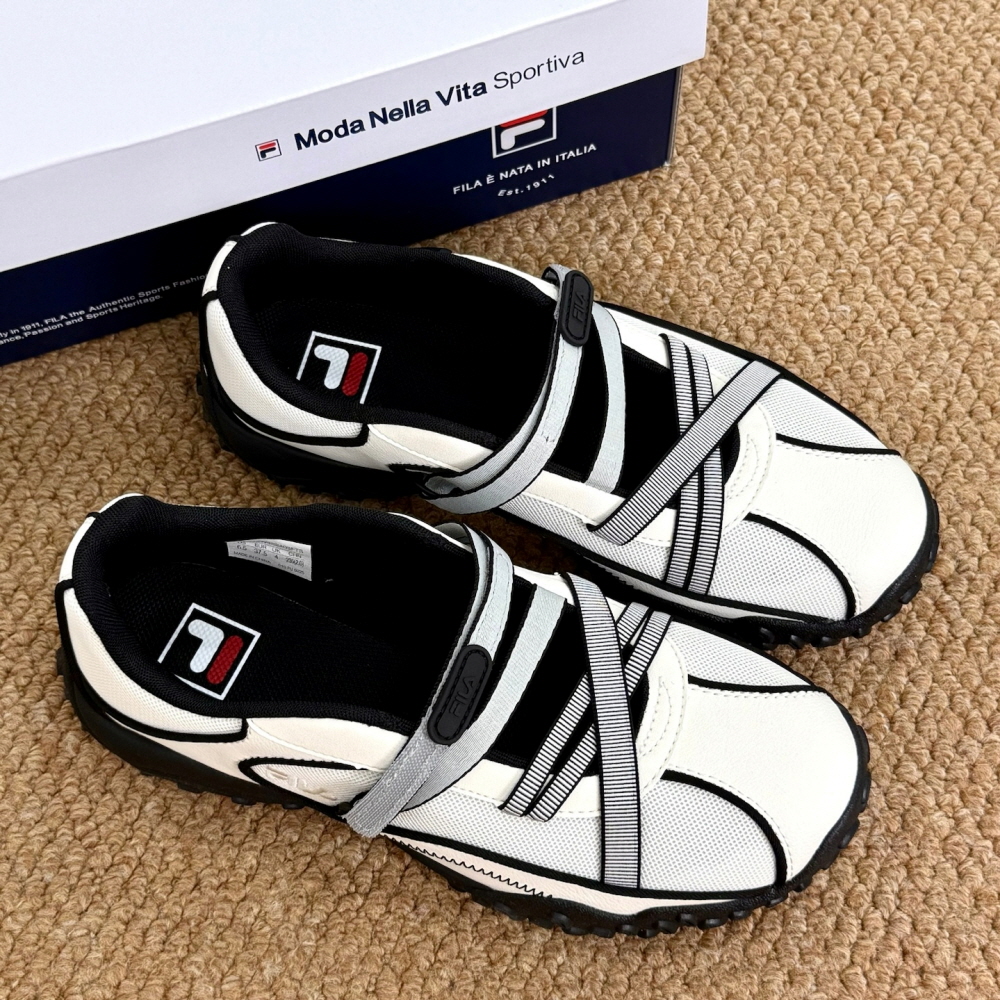 FILA 휠라 PEBBLE 메리제인 발레 슈즈 샌들 화이트 블랙 이미지 6