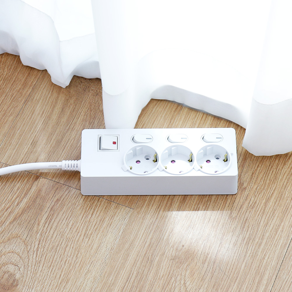 아이정 국산 멀티탭 화재 안전 접지 난연소재 16A 메인 개별 4구 1.5M 멀티 콘센트