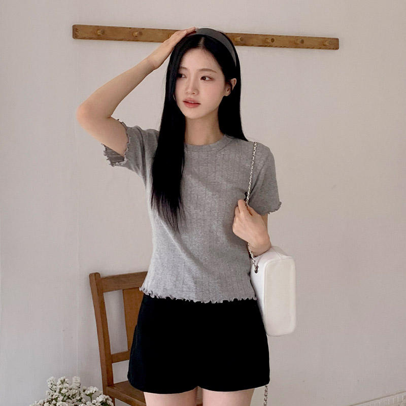(꾸안꾸템) 미오 라운드넥 여리핏 펀칭 반팔 티셔츠 ts4532 - 상세 이미지 3