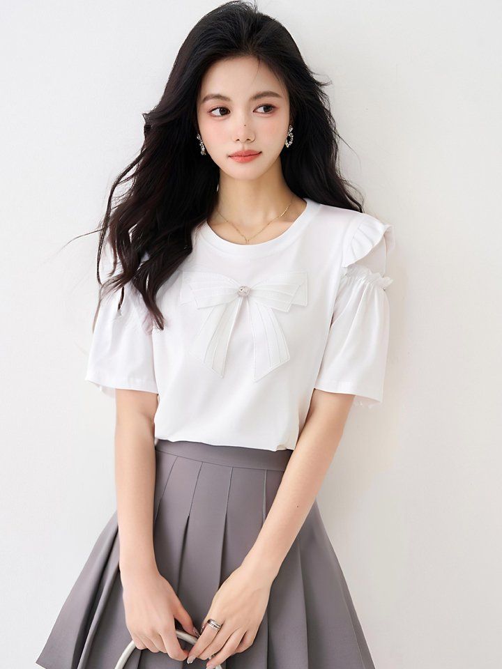 봄 여름 여성 스트레이트핏 라운드넥 리본아플리케 프릴소매 반팔티셔츠 데일리룩 화이트 - 상세 이미지 4