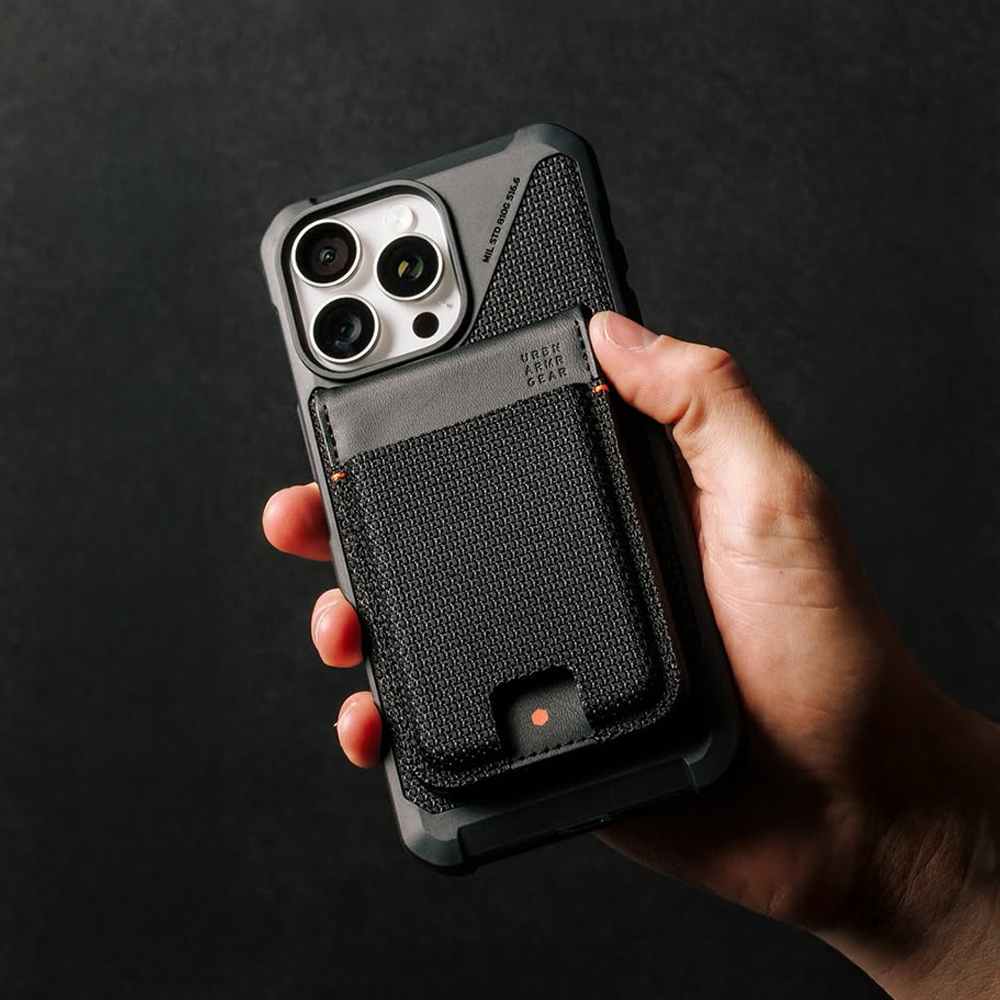 UAG 메트로폴리스 맥세이프 킥스탠드 카드지갑 수납 거치대 이미지 2