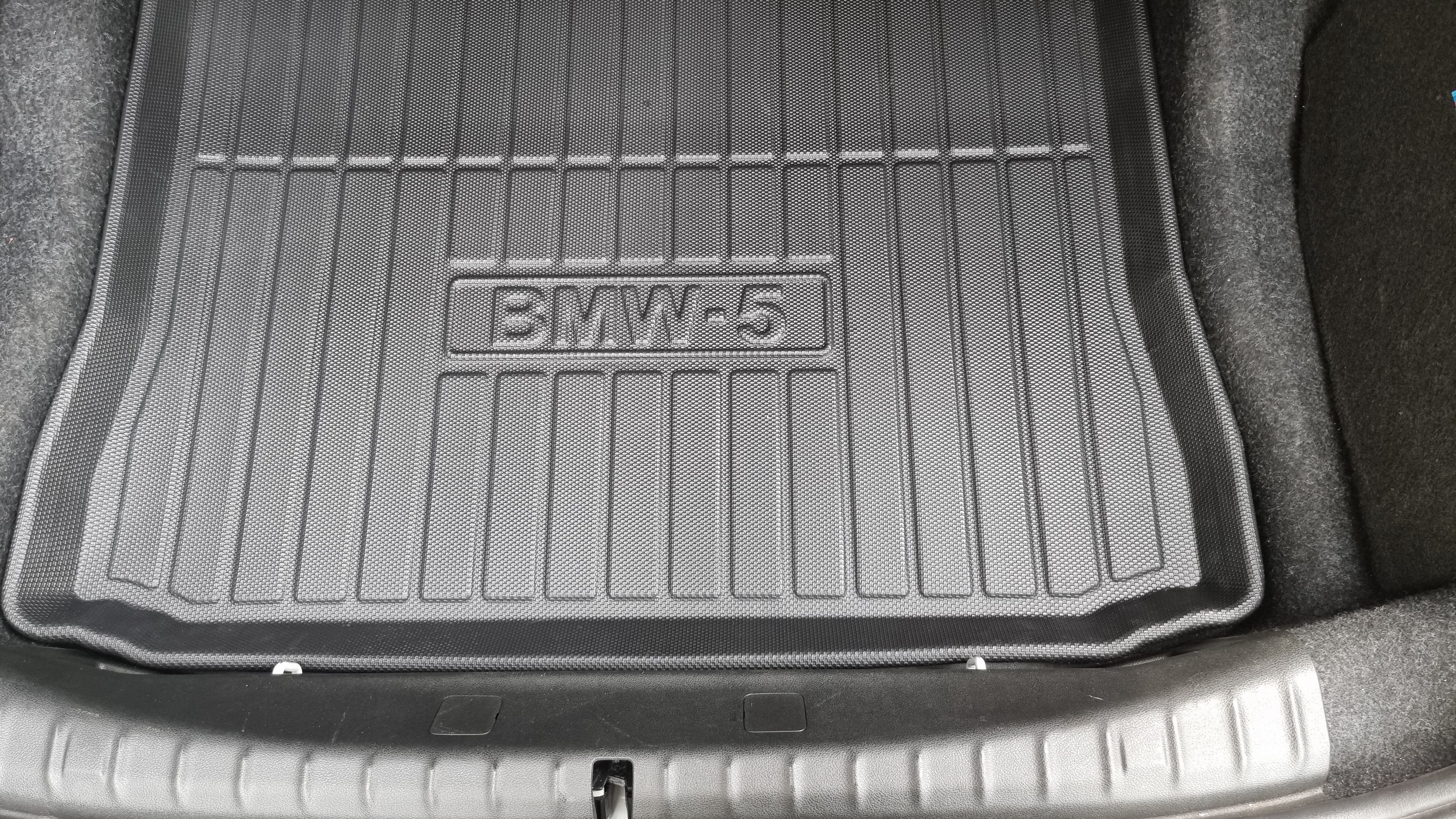 발키리 BMW 5시리즈(G30) 풀커버 3D 방수 오염방지 논슬립 차박 차량용 트렁크매트(호환)