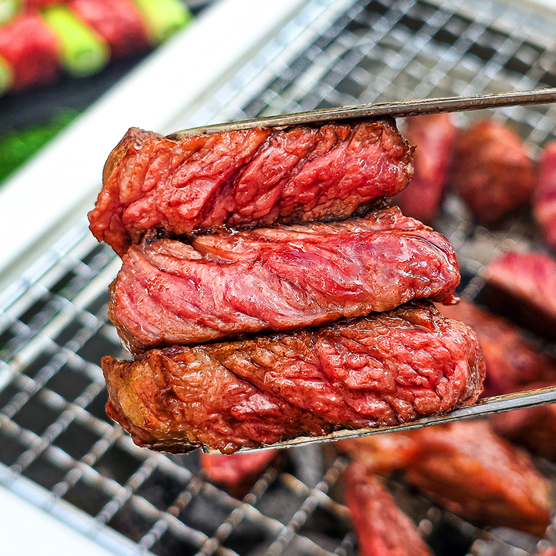 베스트밀 육즙폭발 깍둑꽃살 200g+200g 소갈비 순살 우대갈비 캠핑고기 꽃갈비살 꼬치 - 상세 이미지 5