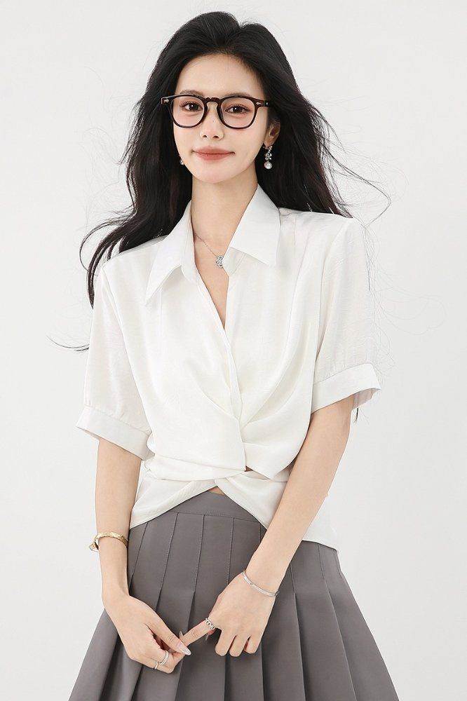 여름 여성 브이넥 꼬임 반팔 셔츠 블라우스 크롭 카라넥 버튼 데일리룩 캐주얼룩 - 상세 이미지 5