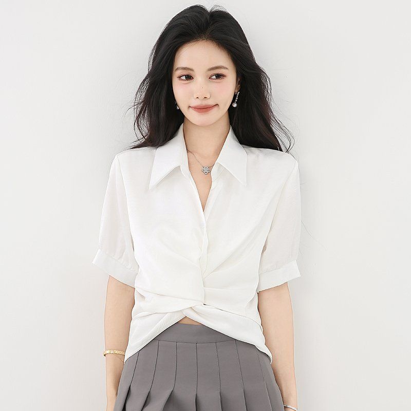 여름 여성 브이넥 꼬임 반팔 셔츠 블라우스 크롭 카라넥 버튼 데일리룩 캐주얼룩 - 상품 이미지