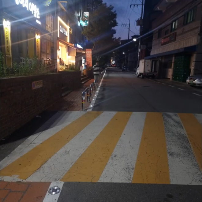 국산 태양광 도로 표지병 LED 쏠라 지중등 태양열 매립등 경고등 바닥 유도등 4방향 - 상세 이미지 4