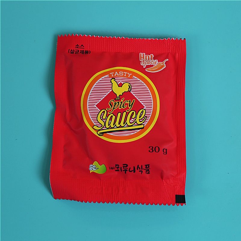 뫼루니식품 봉지 일회용 양념치킨소스 매운맛 30g 100매 - 상품 이미지