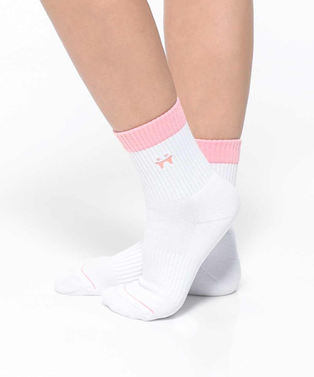 떰토 Baby Pink 스포츠 쿠션 크루삭스 무봉제 심리스 양말 - 상품 이미지