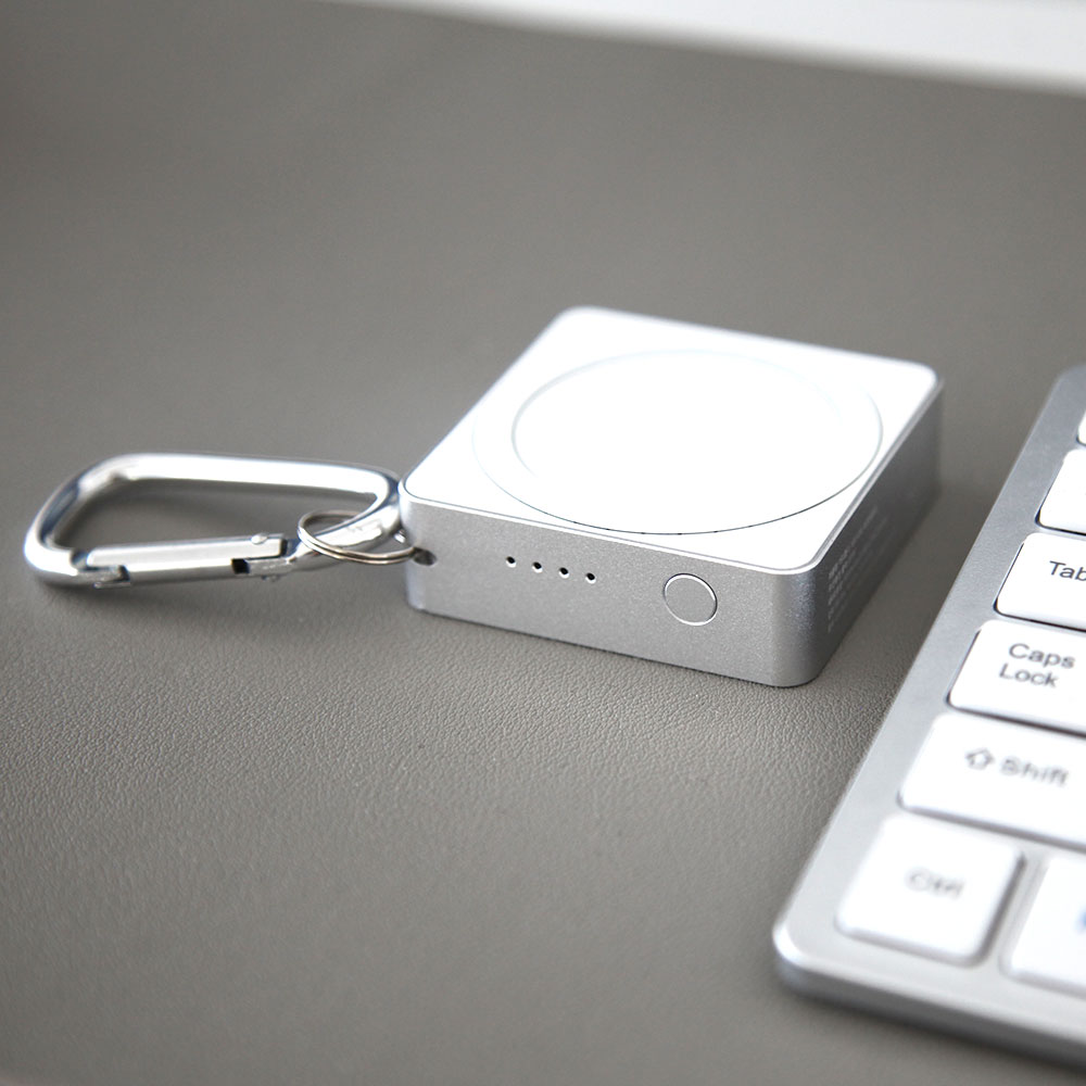 어리롭다 네모네모 보조배터리 3in1 맥세이프 고속충전 미니 대용량 5000mAh