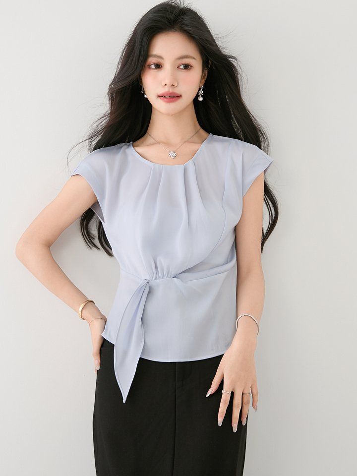 여성 봄 여름 라운드넥 민소매 핀턱 랩스타일 블라우스 2XL 슬림핏 데일리룩 출근룩 - 상세 이미지 2