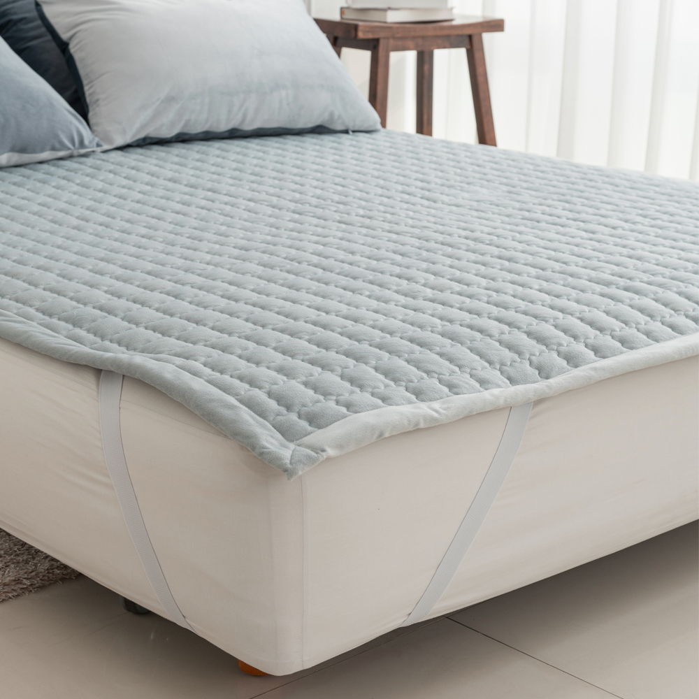 보들 감촉 퀼팅 밴딩 카페트 겸용 퀸사이즈 침대 패드 매트리스 겨울 퀸패드 더블 누빔