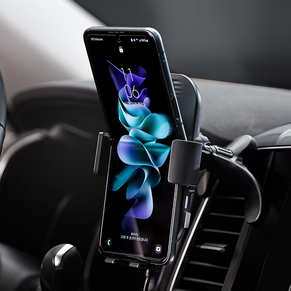 오아 와이더C 차량용 핸드폰 거치대 쿨링팬 고속 무선 충전기